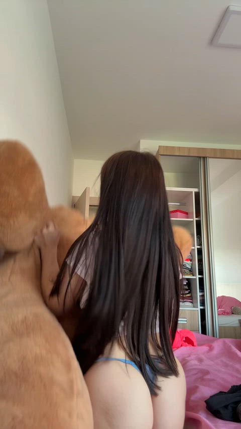 Want to have a midget gf? F18