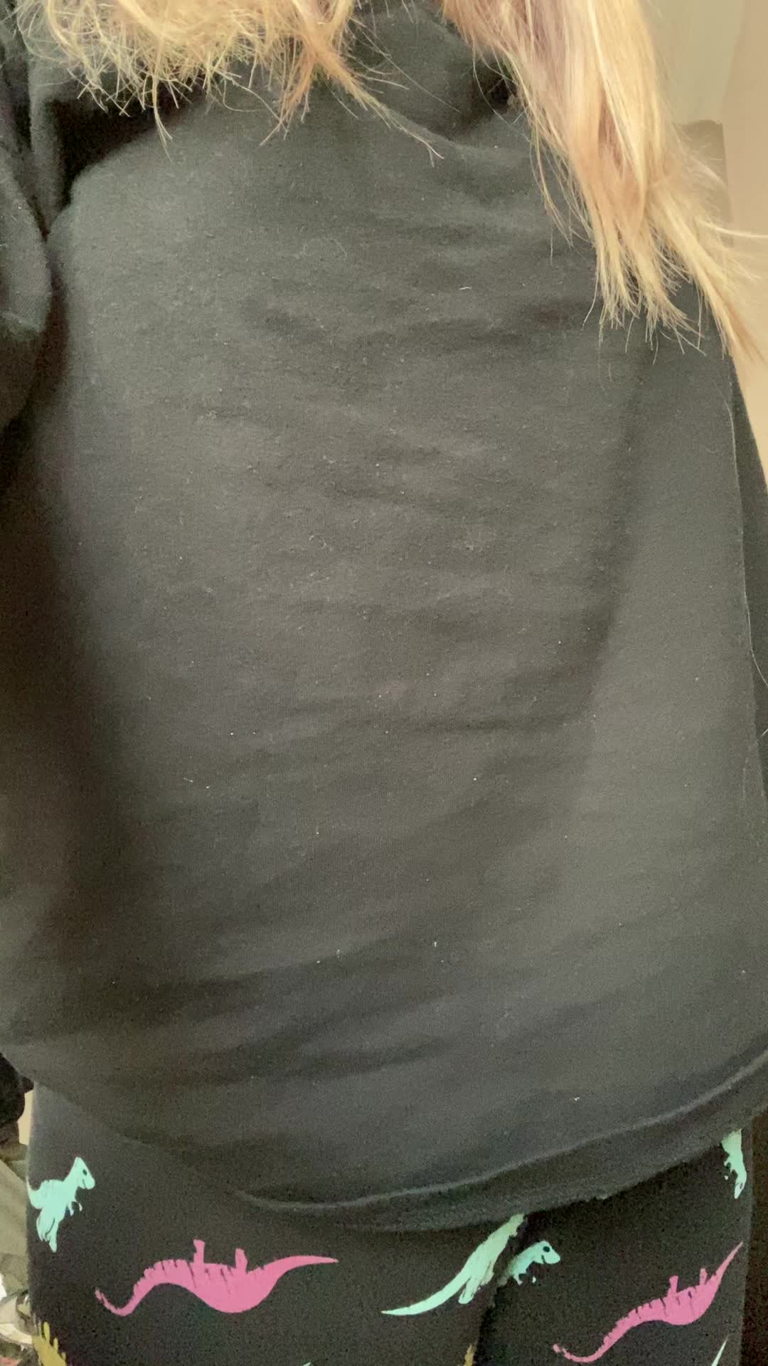 Bad quality gfy but high quality tits 😇 haven’t done a titty drop in a while!