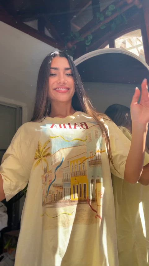 big tits magic tricks