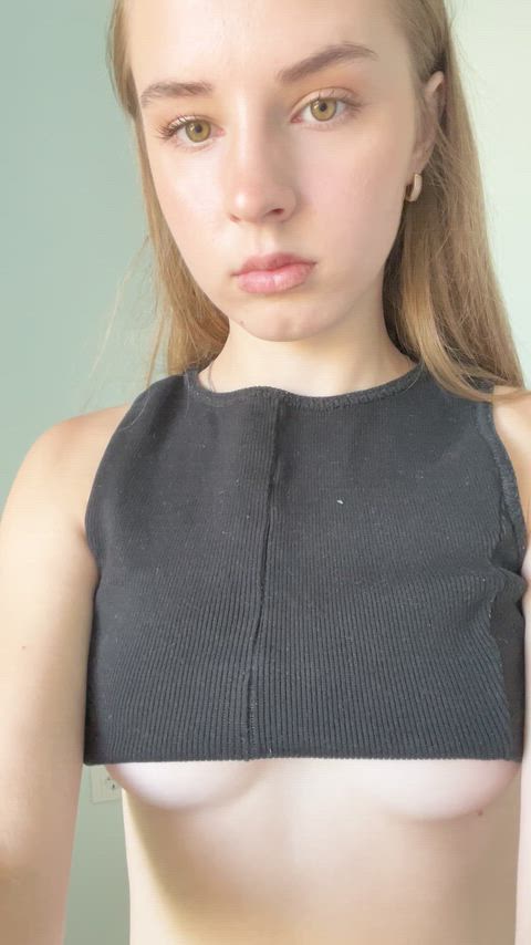 OnlyFans Teen Tits Porn GIF by sss_sienna
