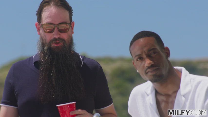 Hot Blonde MILF Gets Tag-Teamed Millie Morgan & Sheem & Hollywood Cash Milfy