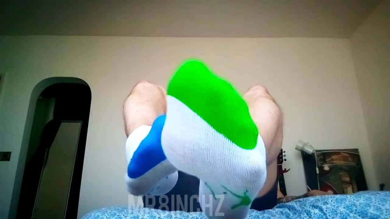 Any fans of white trainer-socks?