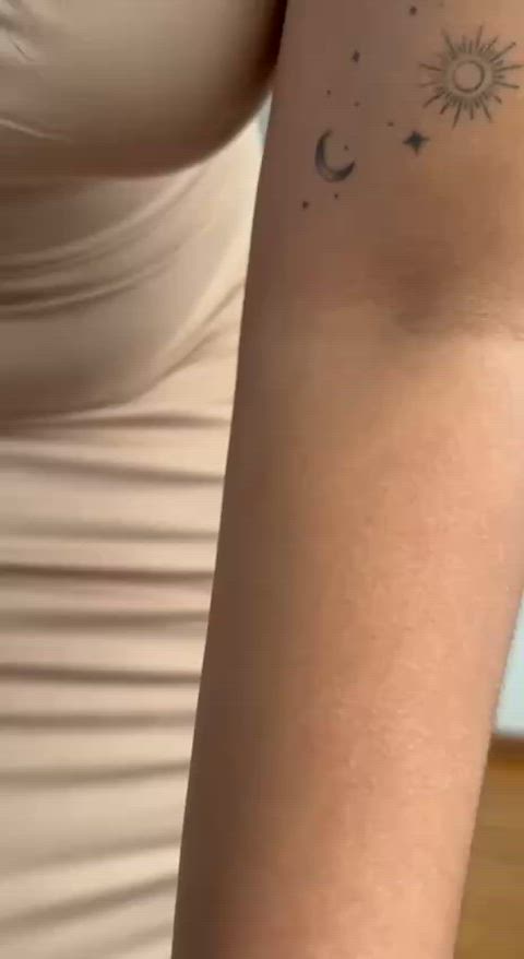 No one has ever been anle to resist my curves