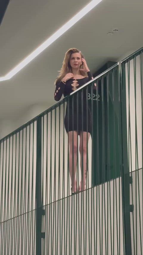 Nice hotel hall to tease