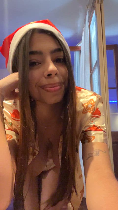 Holiday vibes got me twerking