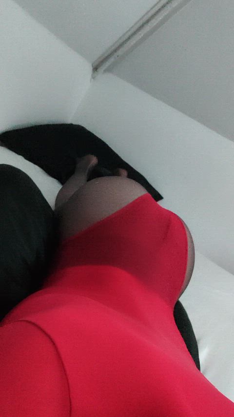 Just a shiny butt Attention whore 🙈 thumbnail