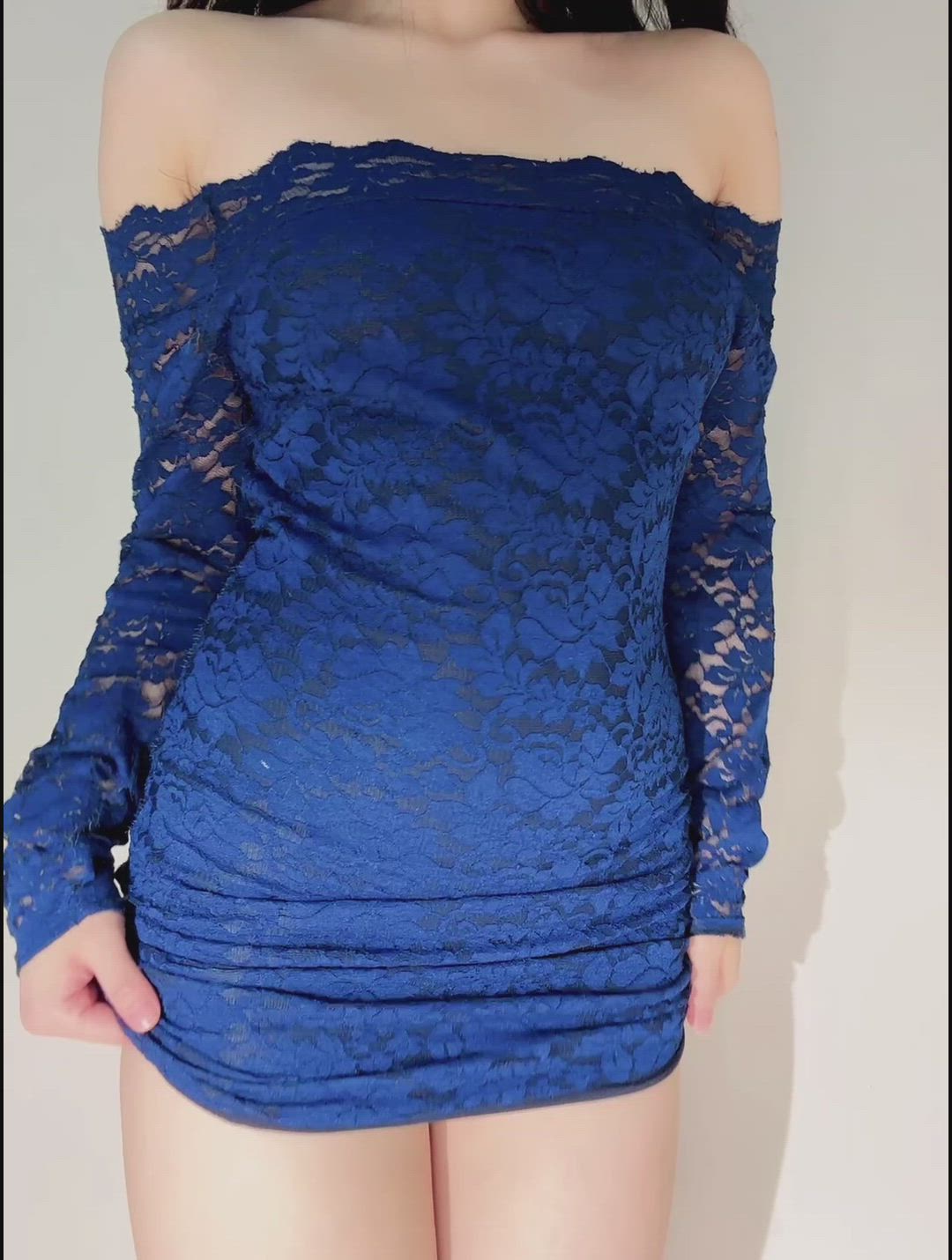 Boobies in blue. 😘 a reveal u cant resist