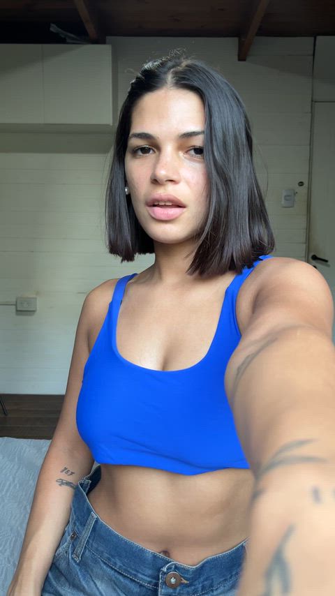 I bet it feels so good when I grab your D