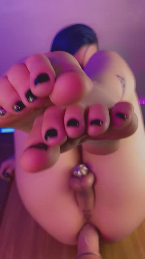 I'd rather take Cock then use my own 🔒