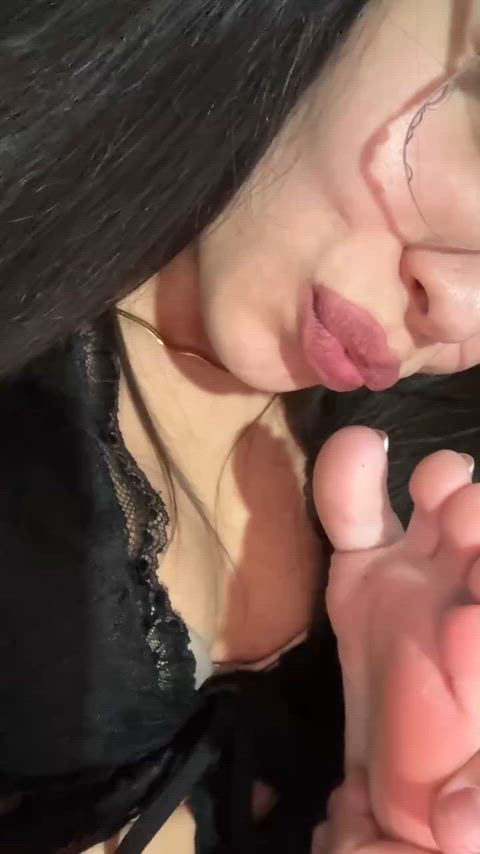 How much this turn you on ? thumbnail