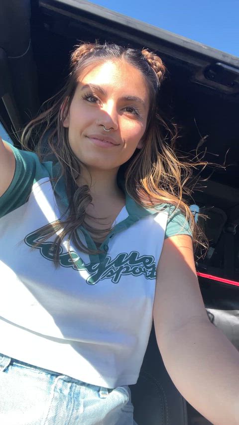 It’s a good day to take your top off [gif]