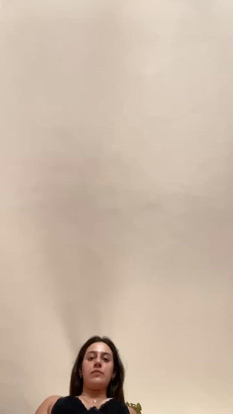 If u are over 20 , describe my freshly shaved pussy