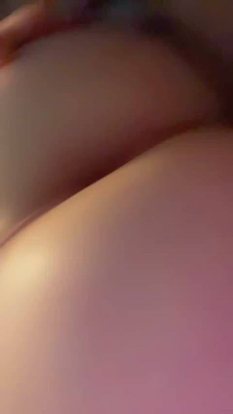 [22] Does my little pink princess pussy look pretty? 🍑😣💕