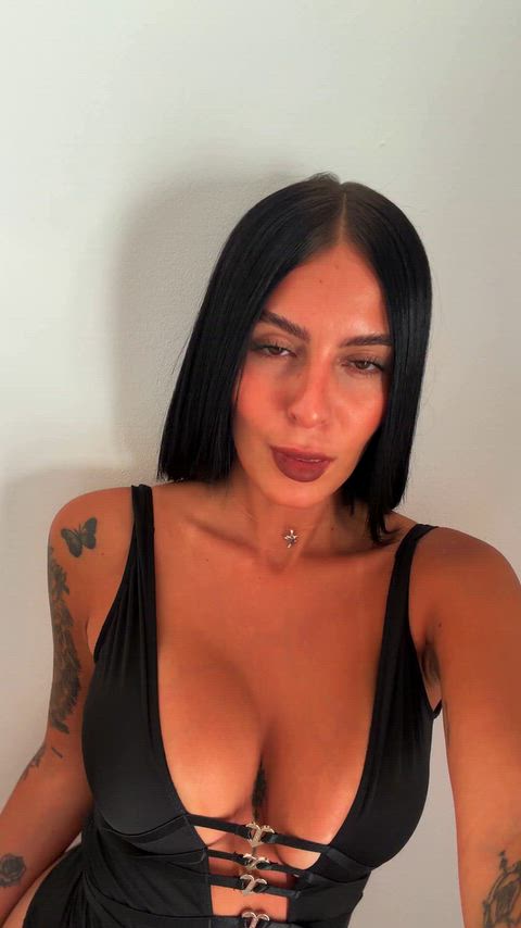 Blurred video preview