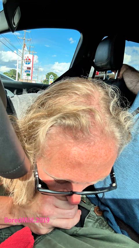 We were stuck at the red light so I decided I wanted to swallow his cum [oc]