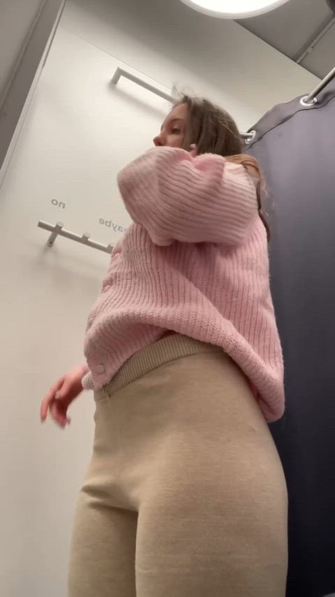 OnlyFans Teen Tits Porn GIF by sia_light19