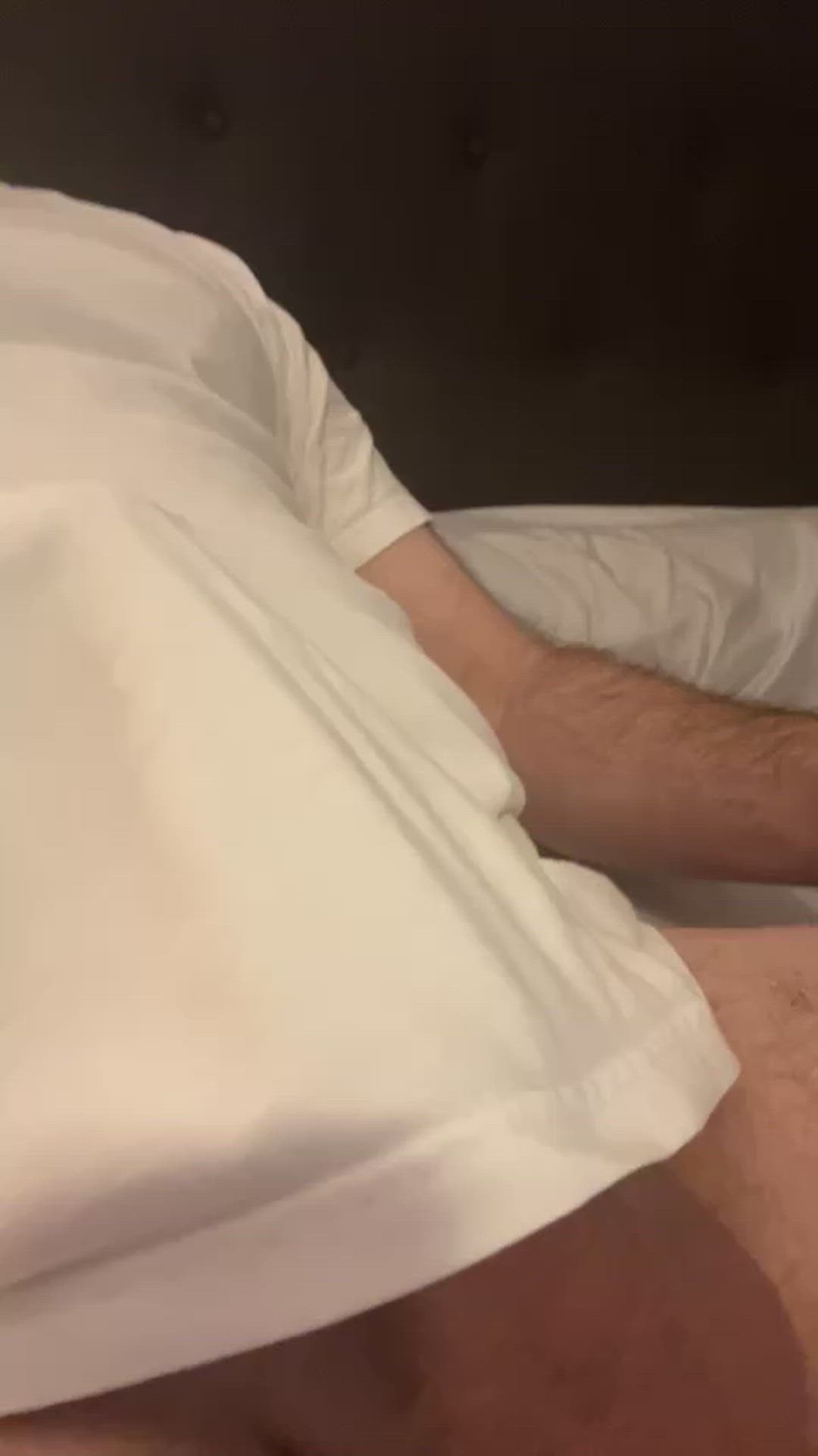Keeping war(m) on this snowy night