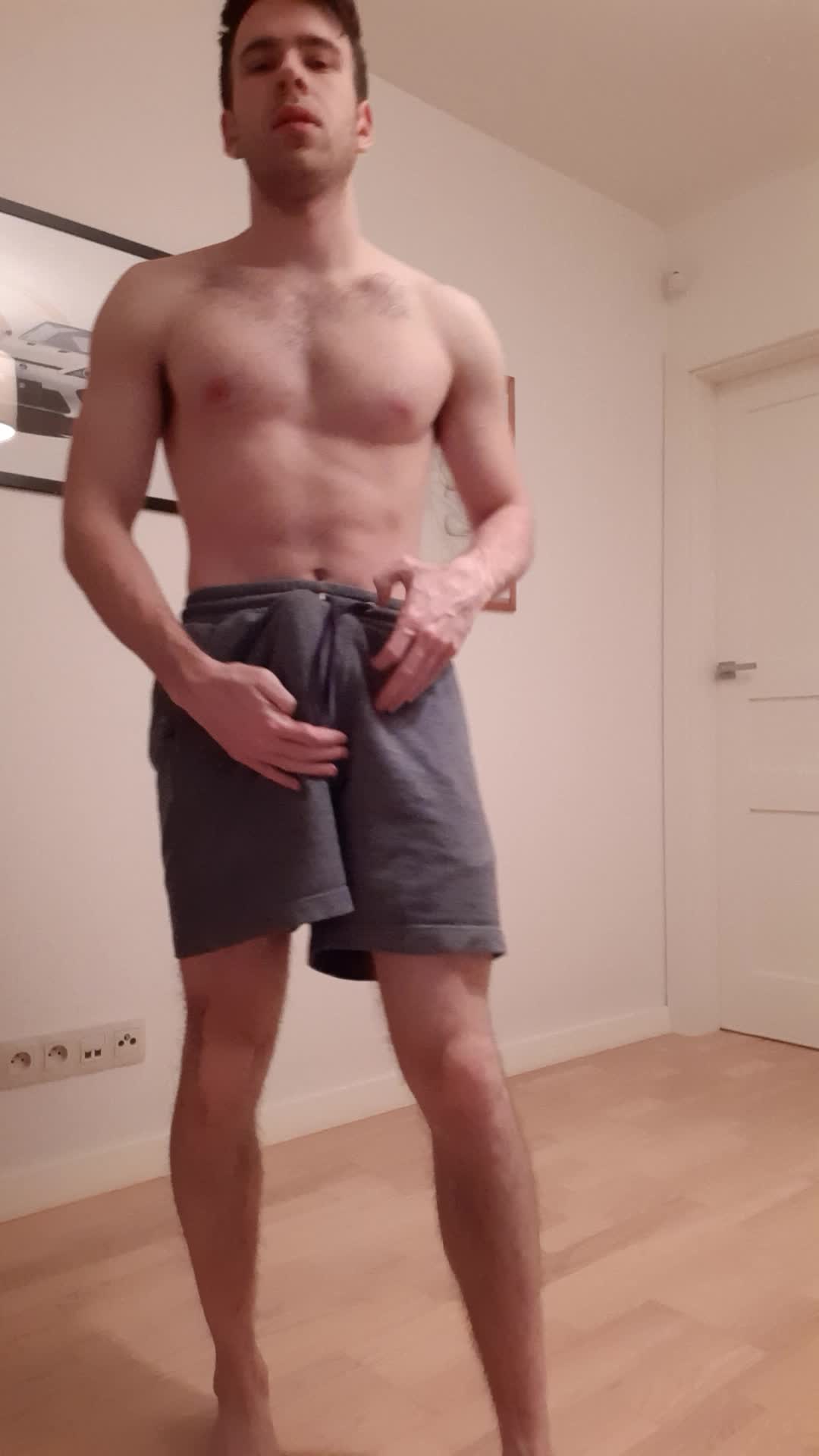 Thats what i am hiding under my pants🤫🤭