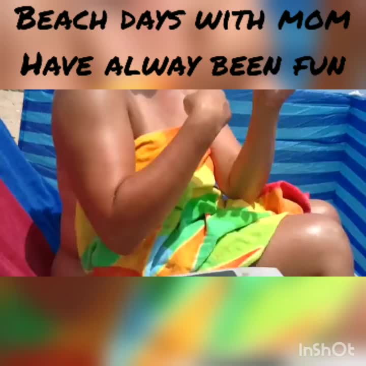 Beach days with Mok