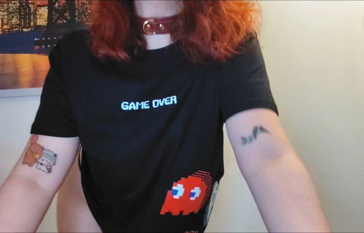 Need someone to play with my titties