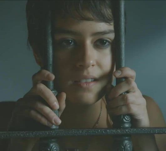 [Topless] Rosabell Laurenti Sellers - Game of Thrones [S5E07] (2015)