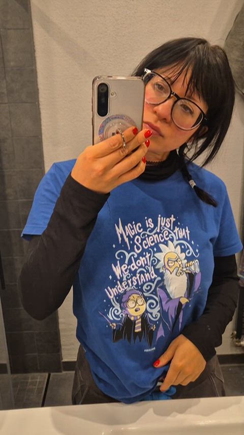 My shirt says it all [F]