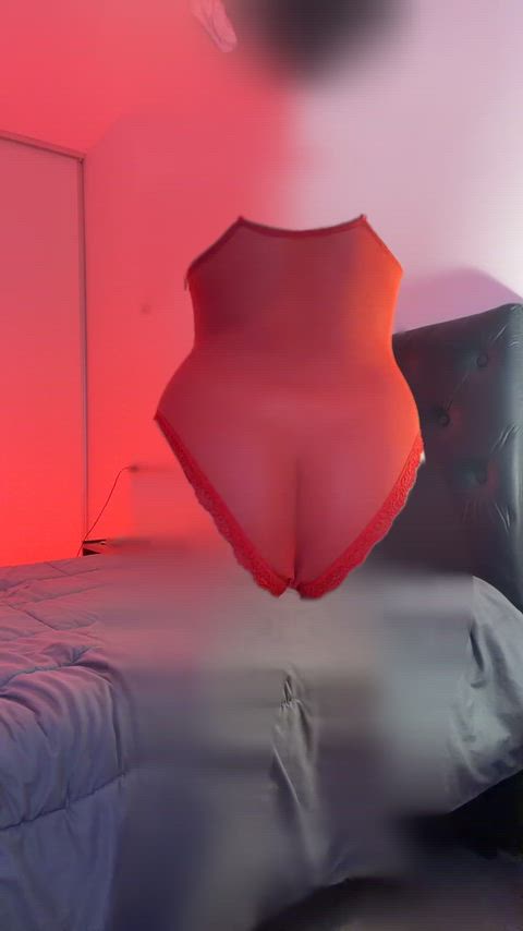 Invisible skin. Visible outfit… Look how little it takes to break you now 💀