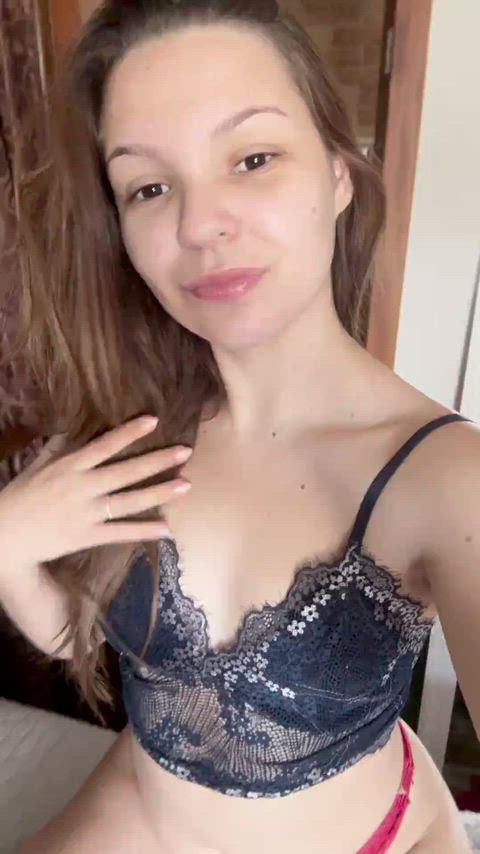 Say "yep" if you want my nudies. Actually sending...