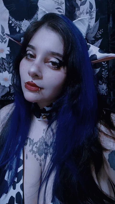 Amateur BDSM Big Tits Cleavage Costume Domme Goth OnlyFans PetPlay Raven Porn GIF by raven.roth