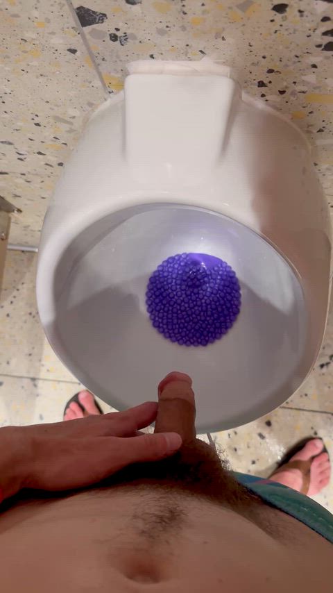 Wish my bf was into watersports 😔