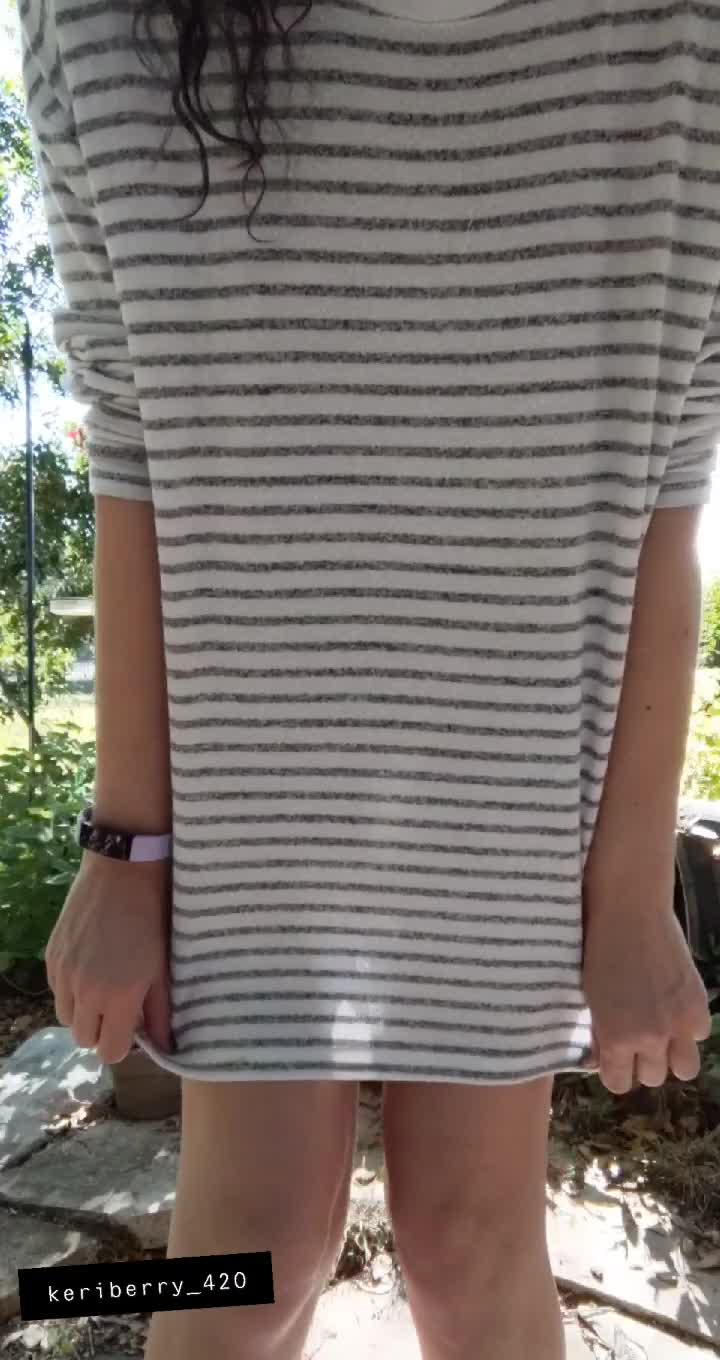 Revealing my lil milf body 38