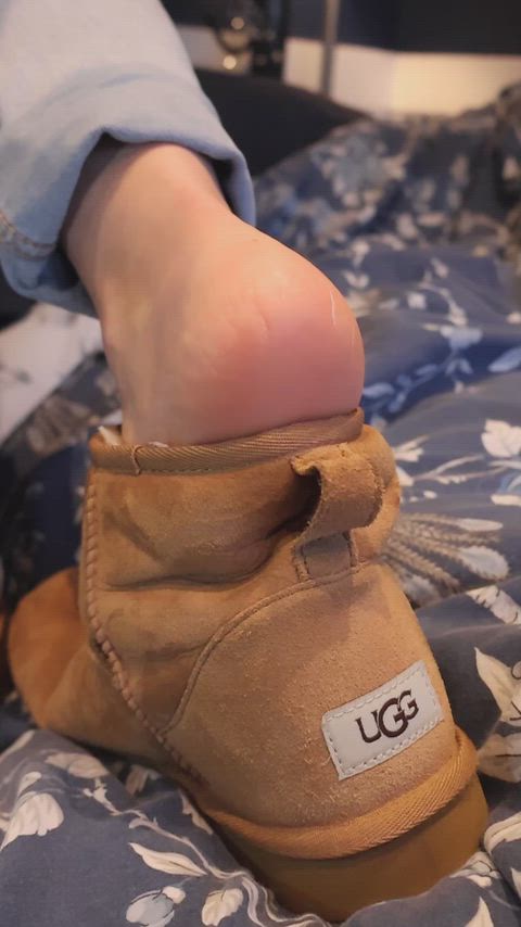 If I'm your GF, I know 𝒆𝒙𝒂𝒄𝒕𝒍𝒚 how to tease and please you 😏