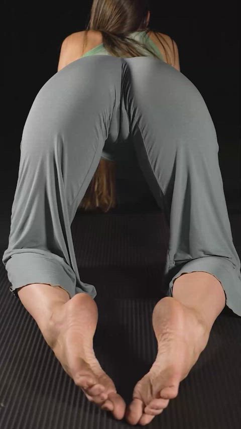 Can you tell yoga makes me feel good