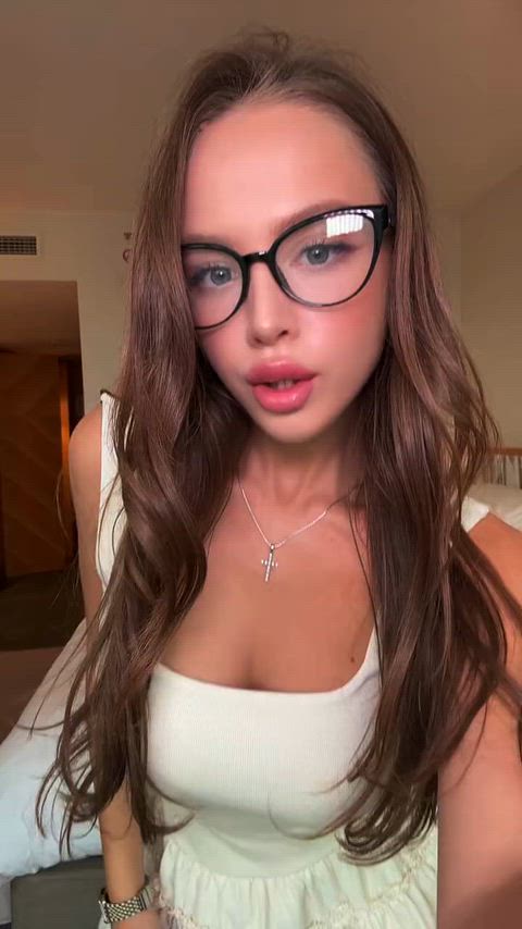 Amateur Big Tits Boobs MILF NSFW OnlyFans Porn GIF by maryamazing