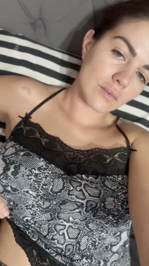 stay at home moms are always the horniest ones