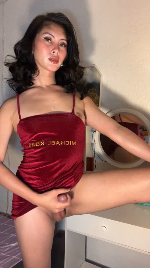 what do u call a girl who wants to fuck u on the first date