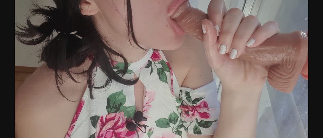 Aucune ne pourra te sucer comme moi