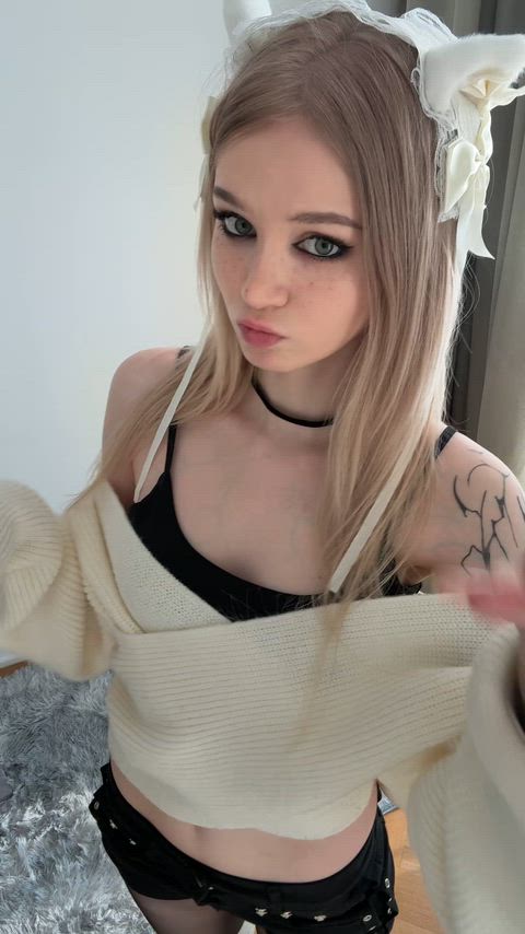 Give me your hot milk..