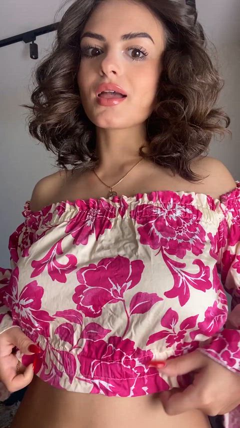 [Reveal] Tits as perfect as they can be