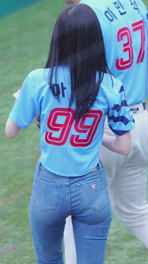 Oh My Girl - Arin