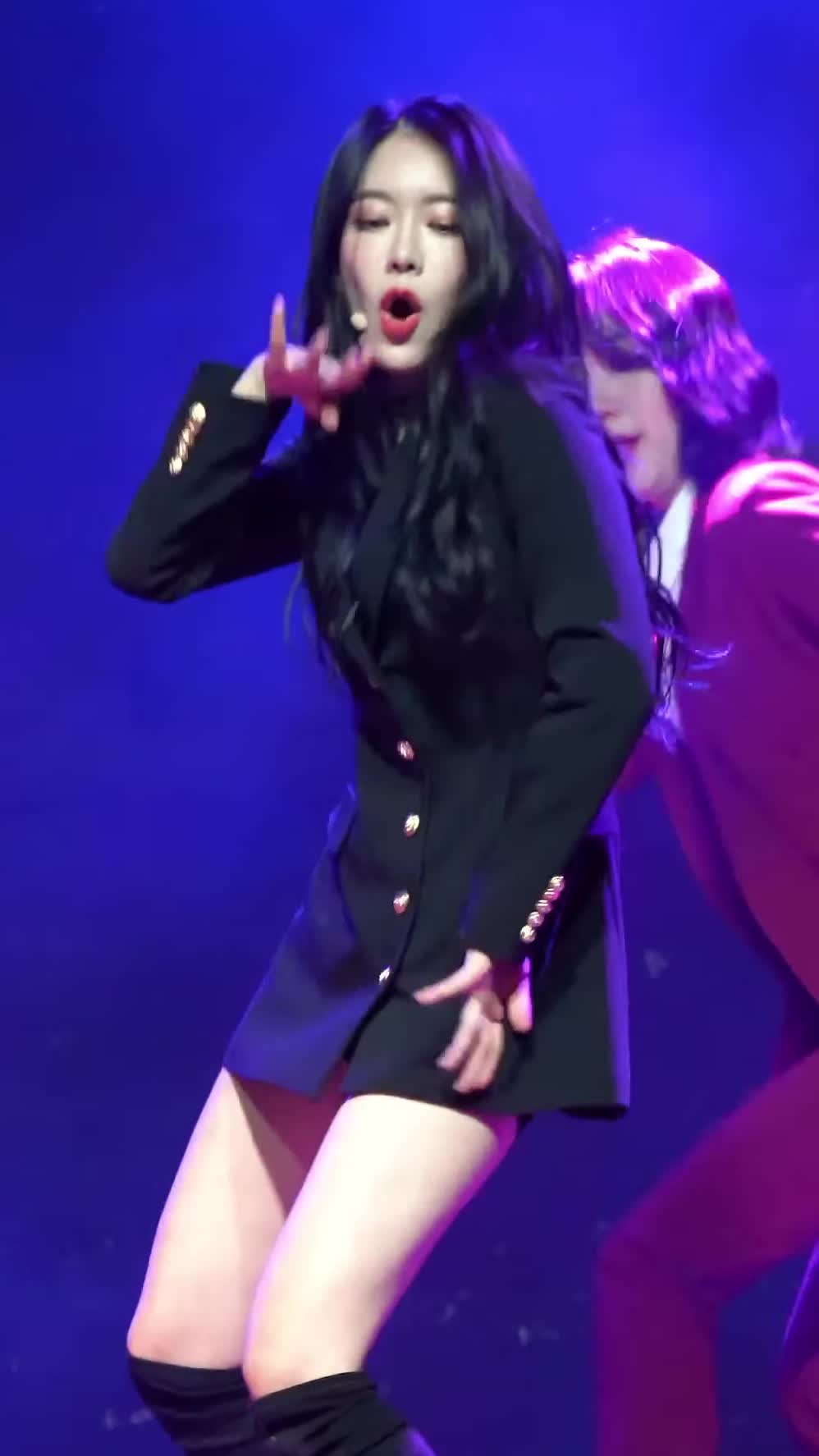 Hinapia - Yaebin & Eunwoo
