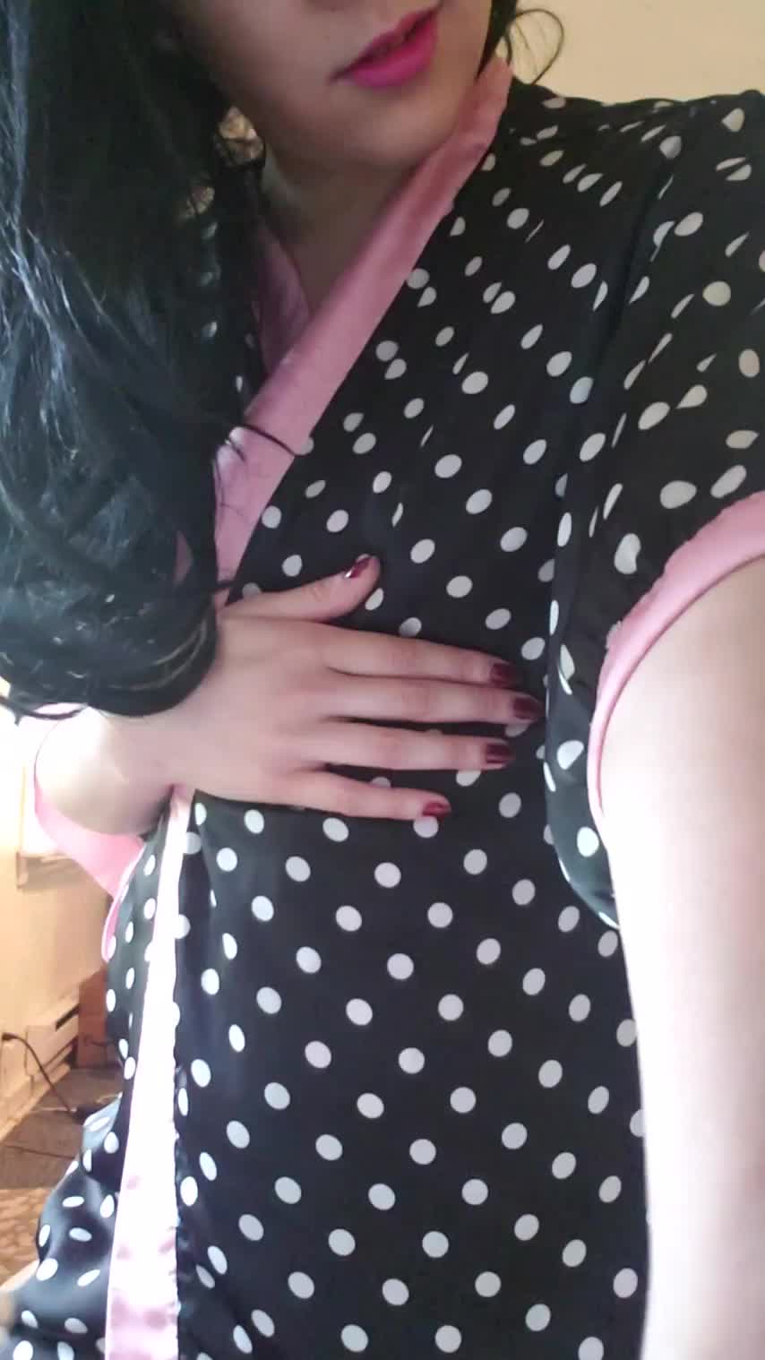 ✨Happy hump day! I'm around a little this am for & Let's have some fun!💕