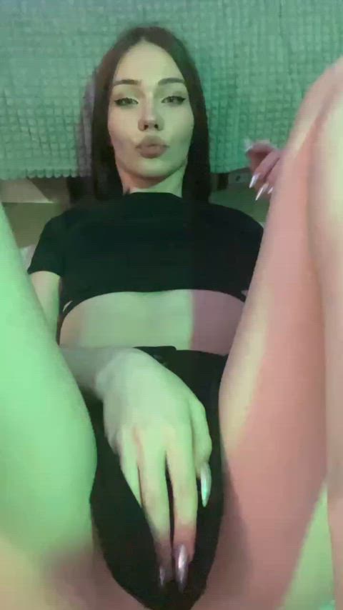 Can you blow if I'm your roommate