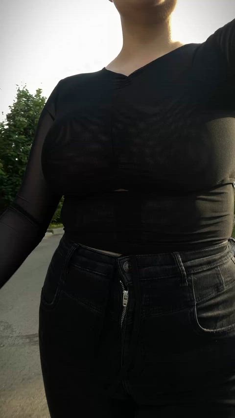 greetings to all my neighbors :)