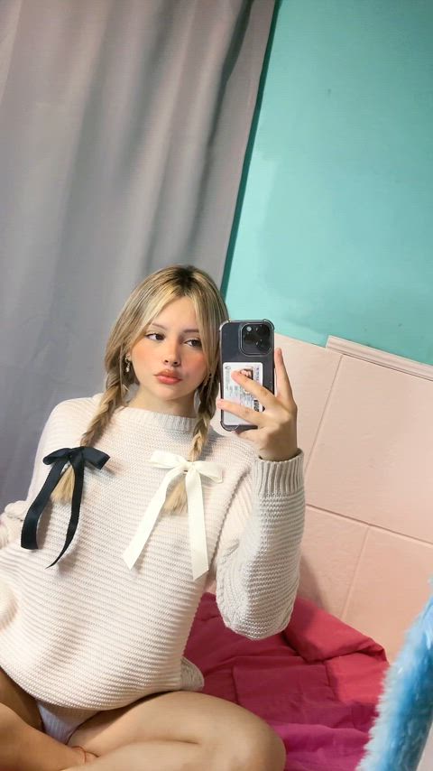 Do u think i look cute daddy? F18