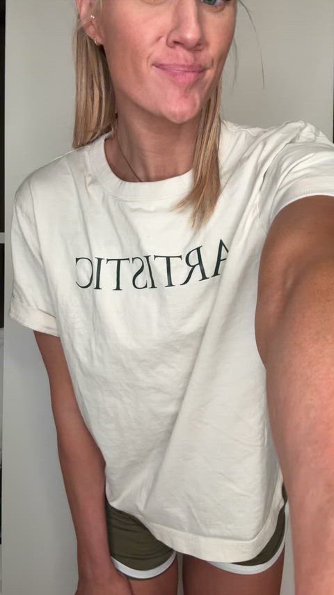 men, would you suck my A cups if i asked real nice? ;)