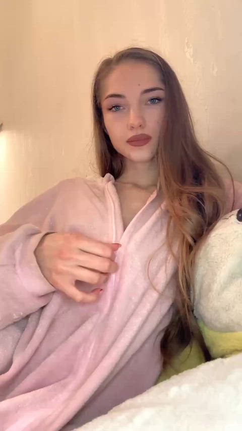 Blurred video preview