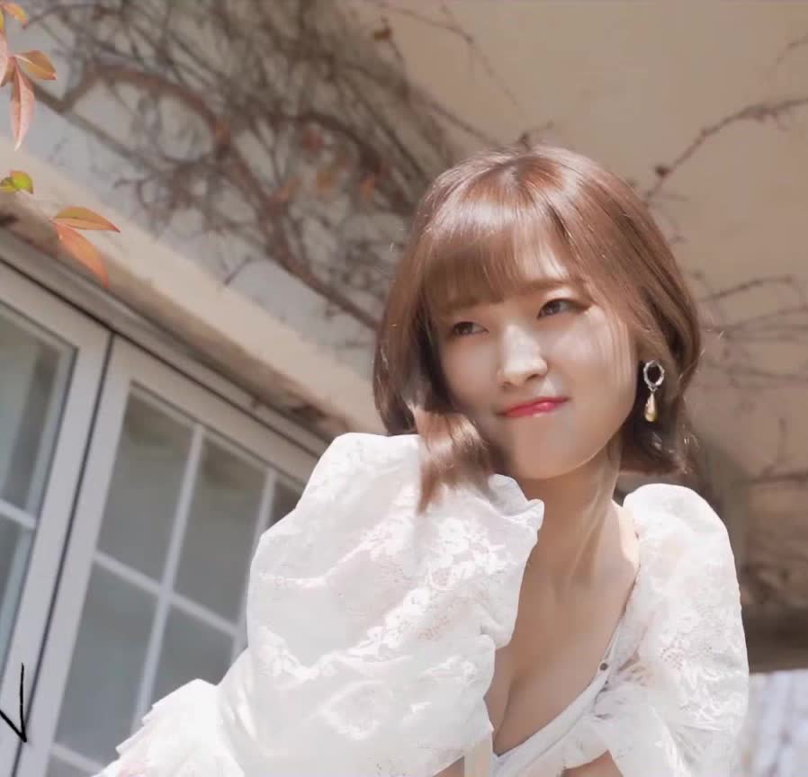 Oh My Girl - Arin