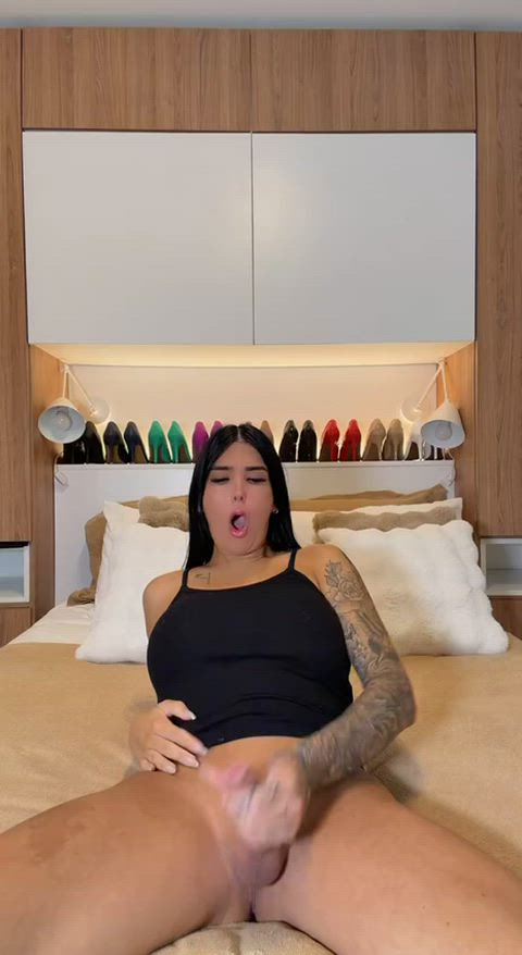 ill send 5 cumshot vids to random redditor who heart below