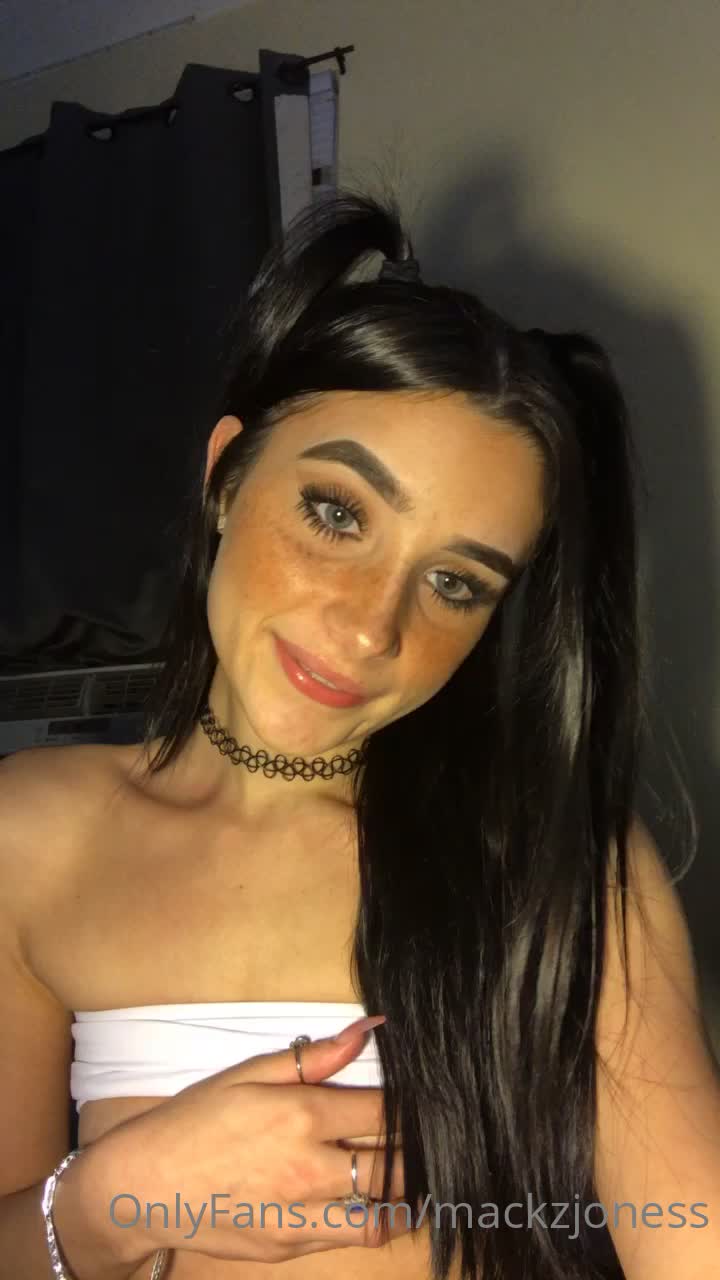🔥New Mackzjoness Vid from 3 Hours ago! 🔥 Daily Updated Mega in Comment Section! 👇